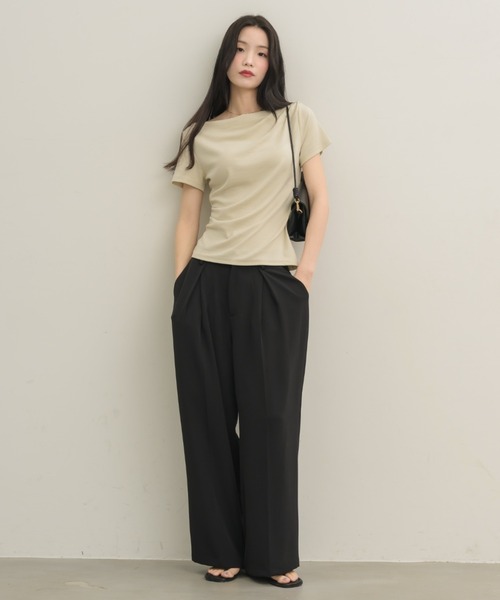 NEUNA（ヌナ）の「ワンショルハーフスリーブトップス（Tシャツ/カットソー・レディース・ベージュ/ブラック/オフホワイト/イエロー・FREE）」の15枚目の写真