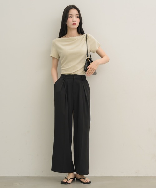 NEUNA（ヌナ）の「ワンショルハーフスリーブトップス（Tシャツ/カットソー・レディース・ベージュ/ブラック/オフホワイト/イエロー・FREE）」の19枚目の写真