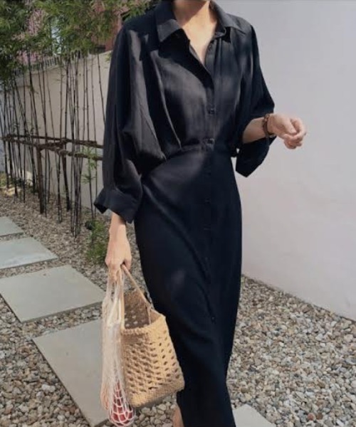 cammie(キャミー)の「ドルマンシャツワンピース(シャツワンピース・レディース・アイボリー/ブラック・M/L)」の2枚目の写真