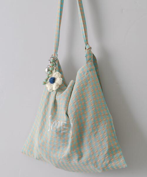 SMELLY(スメリー)の「プリントショルダーバッグ(ショルダーバッグ・レディース・ブラック/イエロー系その他/ブルー系その他/ベージュ系その他/ホワイト系その他・SMALL)」の17枚目の写真