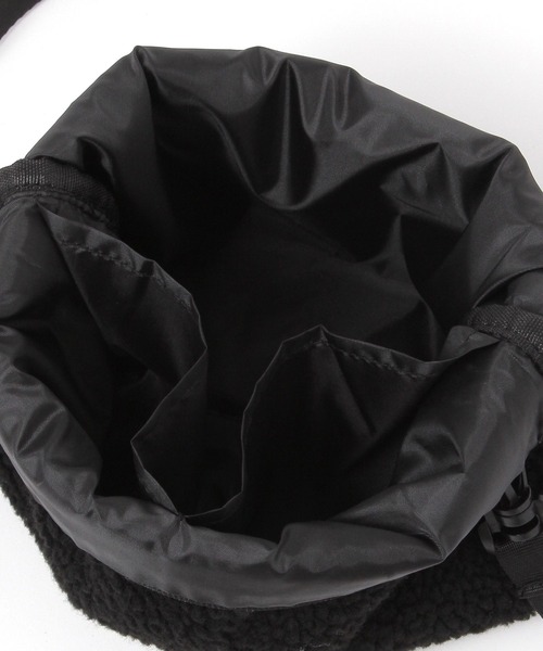 LAKOLE(ラコレ)の「ボアサコッシュ / 580655(ショルダーバッグ・レディース・ブラック/ホワイト・FREE)」の9枚目の写真