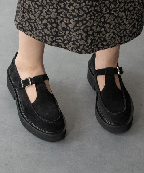 FABIO RUSCONI（ファビオルスコーニ）の「【FABIO RUSCONI】ラウンドトウ厚底Tストラップシューズ(F51633)（ドレスシューズ・レディース・ブラック系その他/ブラック・38/37/36）」の2枚目の写真