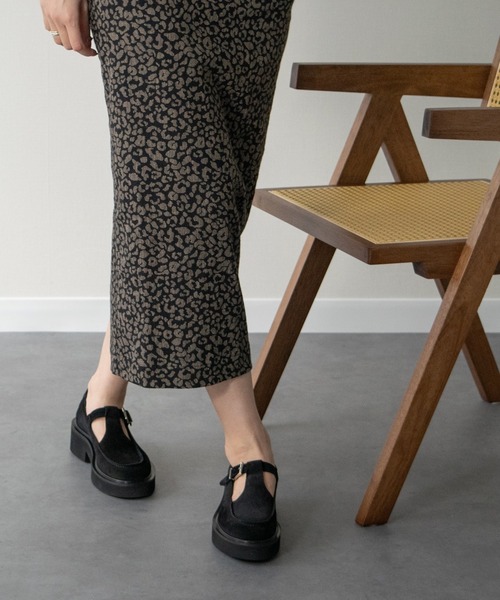 FABIO RUSCONI（ファビオルスコーニ）の「【FABIO RUSCONI】ラウンドトウ厚底Tストラップシューズ(F51633)（ドレスシューズ・レディース・ブラック系その他/ブラック・38/37/36）」の7枚目の写真