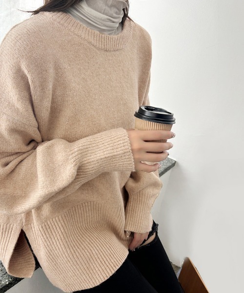 ONEP STAR(ワンピスター)の「サイドスリットリラクシーニットセーター(ニット/セーター・レディース・ピンク/チャコール/ベージュ/ネイビー/グレイッシュベージュ/アイボリー・FREE)」の11枚目の写真