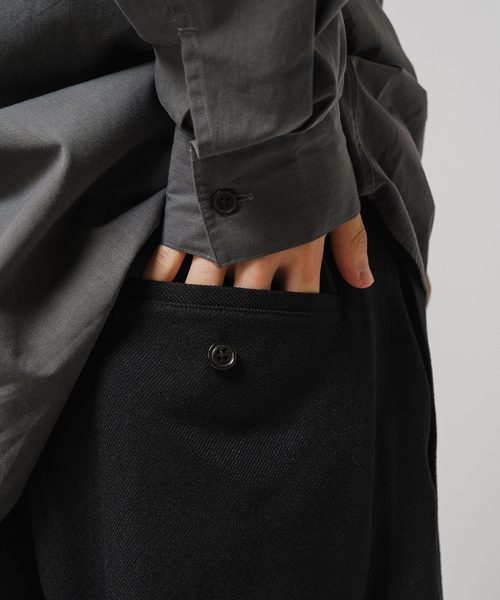 EDIFICE（エディフィス）の「トップ ツイル 3D フィット パンツ（スラックス・メンズ・ベージュ系その他/ブラウン/ブラック・LARGE/MEDIUM/SMALL）」の17枚目の写真