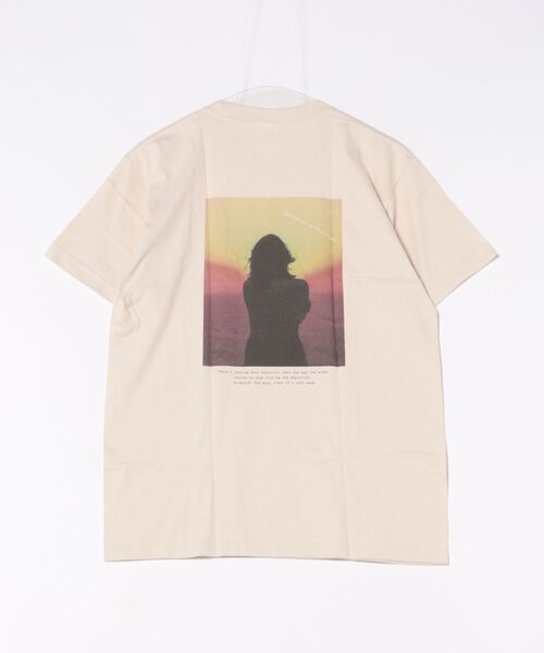 ARCHIVER(アーカイバ)の「バックプリント コットンTシャツ(Tシャツ/カットソー・レディース・B/D/C/その他4/その他7/その他/その他6/その他1/その他2/その他3/その他5/その他8・LARGE/MEDIUM/X-LARGE)」の15枚目の写真