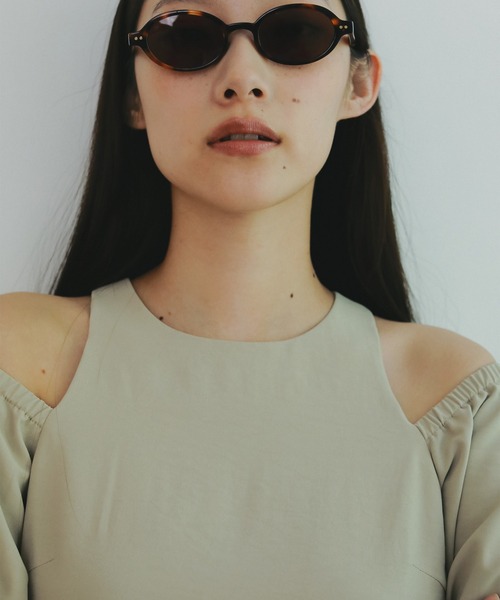 EFOLE(エフォル)の「Off shoulder long one-piece/オフショルダーロングワンピース(ワンピース・レディース・ベージュ/ブラック・FREE)」の9枚目の写真