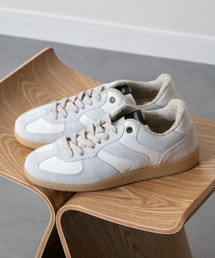 VERBENAS（ベルベナス）の「【VERBENAS】ローカットガムソールスニーカー(E55007)（スニーカー）」