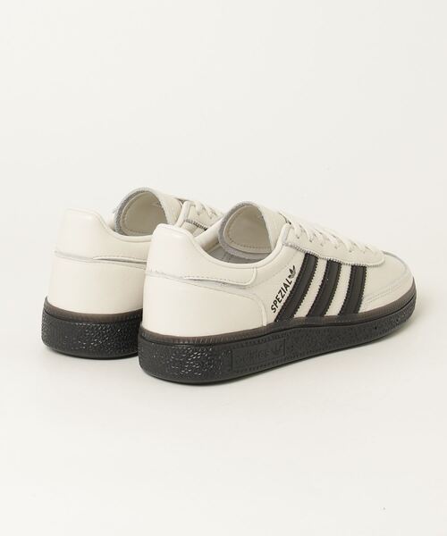 adidas（アディダス）の「ハンドボール スペツィアル シューズ / Handball Spezial Shoes / アディダスオリジナルス adidas Originals（スニーカー・レディース・ホワイト・23.0cm/23.5cm/24.0cm/24.5cm/25.0cm/22.0cm/22.5cm/25.5cm/26.0cm/26.5cm/27.0cm/27.5cm/28.0cm/28.5cm/29.0cm）」の9枚目の写真