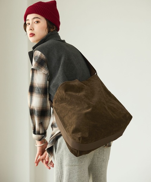 GEORGE'S(ジョージズ)の「ECO スエードBAG(ショルダーバッグ・レディース・ブラウン/ブラック・FREE)」の3枚目の写真