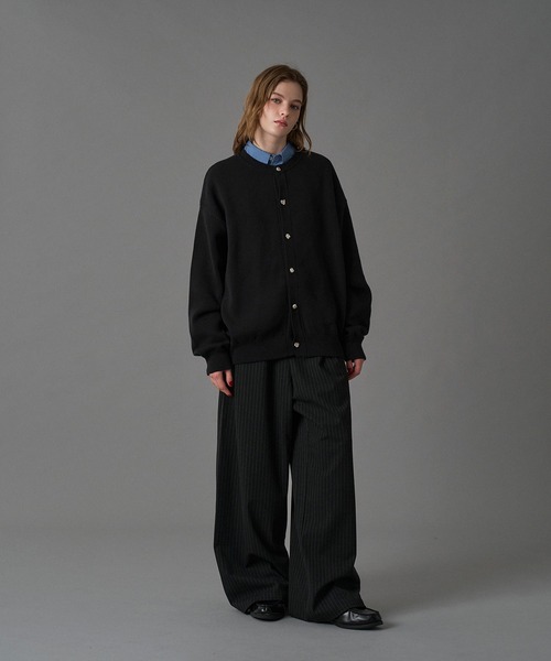 ONCILY（オンシェリー）の「SILVER BUTTON CREW NECK CARDIGAN / シルバーボタンクルーネックカーディガン（カーディガン/ボレロ・メンズ・チャコールグレー/ブラック/ライトブルー/ネイビー・LARGE/SMALL/MEDIUM）」の19枚目の写真