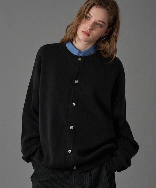 ONCILY（オンシェリー）の「SILVER BUTTON CREW NECK CARDIGAN / シルバーボタンクルーネックカーディガン（カーディガン/ボレロ・メンズ・チャコールグレー/ブラック/ライトブルー/ネイビー・LARGE/SMALL/MEDIUM）」の15枚目の写真