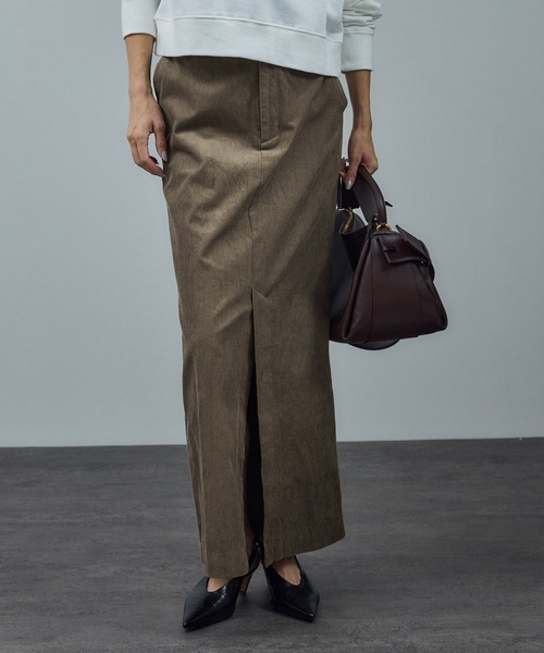 SALON adam et rope'（サロン アダム エ ロペ）の「【WEB限定】オーガニックコットンコーデュロイナロースカート（スカート・レディース・チャコールグレー/ベージュ系その他・S/M）」の2枚目の写真