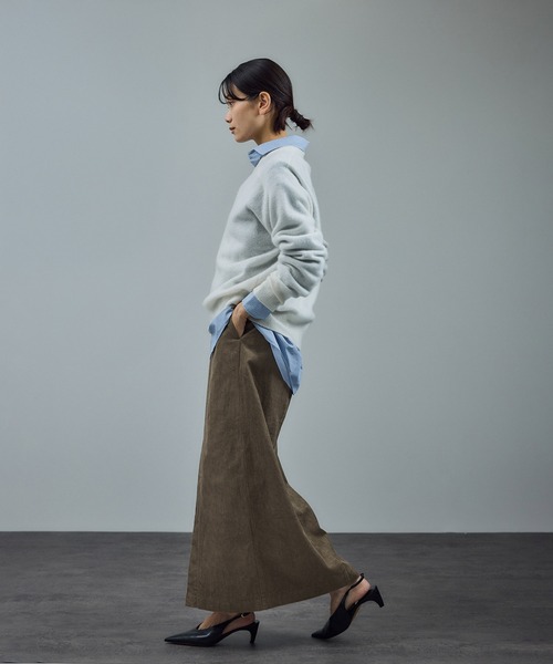 SALON adam et rope'（サロン アダム エ ロペ）の「【WEB限定】オーガニックコットンコーデュロイナロースカート（スカート・レディース・チャコールグレー/ベージュ系その他・S/M）」の4枚目の写真