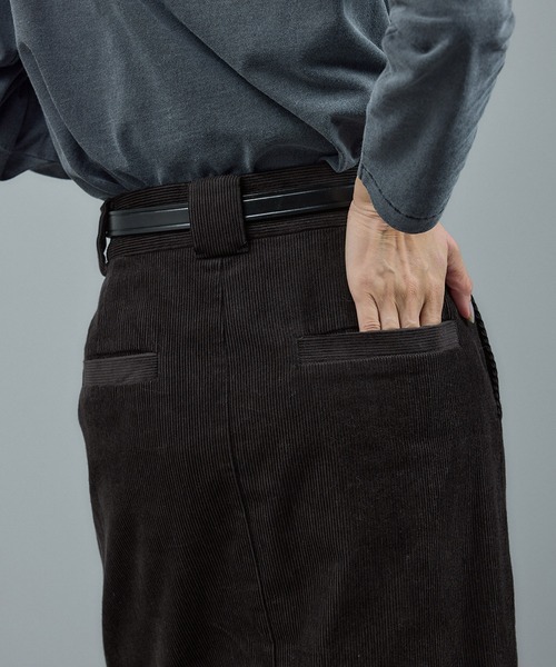 SALON adam et rope'（サロン アダム エ ロペ）の「【WEB限定】オーガニックコットンコーデュロイナロースカート（スカート・レディース・チャコールグレー/ベージュ系その他・S/M）」の20枚目の写真