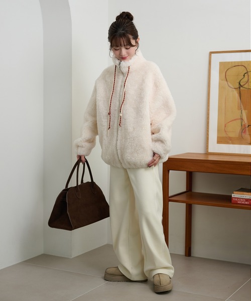 LAULEN(ローレン)の「color code boa zip up blouson /カラーコードボアジップアップブルゾン(ブルゾン・レディース・アイボリー/ブラウン/チャコールグレー・FREE)」の14枚目の写真