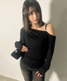 A'GEM/9 × .kom 『.KOM/ドットケーオーエム』 Belted Off-Shoulder Knit Top/肩ベルト付きオフショルダーニットトップス