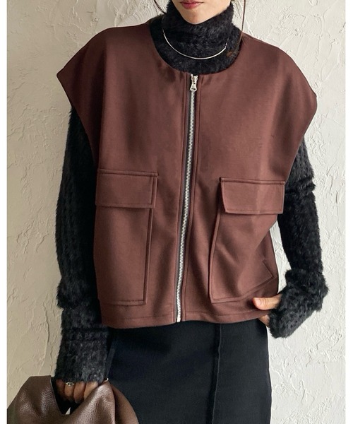セール】ショート丈フラップポケット付きフロントジップベスト（ベスト