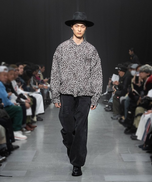 MSML（エムエスエムエル）の「LEOPARD JACKET（ブルゾン・メンズ・グレー/ライトブルー・M/L/XL）」の2枚目の写真