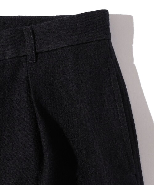 SHIPS（シップス）の「Southwick:〈セットアップ対応〉Gate Label フェルテッド 1プリーツ スラックス（その他パンツ・メンズ・ブラック/ネイビー・LARGE/X-LARGE/SMALL/MEDIUM）」の11枚目の写真