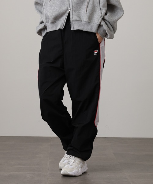 FILA(フィラ)の「FILA LINE TRACK PANTS NYLON フィラ ナイロン トラックパンツ(その他パンツ・レディース・ブラック/ブルー/ライトグリーン・XL/L/M)」の18枚目の写真