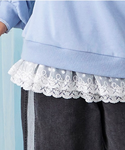 trois lapins kp（トロワラパンケーピー）の「trois lapins 裾レース 裏毛トレーナー（スウェット・キッズ・サックスブルー/ブラック・140cm/130cm/120cm/150cm/160cm）」の6枚目の写真