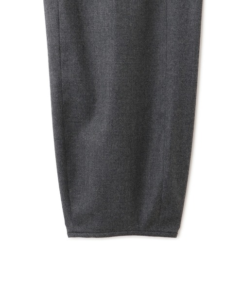 ADAM ET ROPE'(アダムエロペ)の「コクーンロンパース(つなぎ/オールインワン・レディース・チャコールグレー/ダークブラウン・36/38)」の8枚目の写真