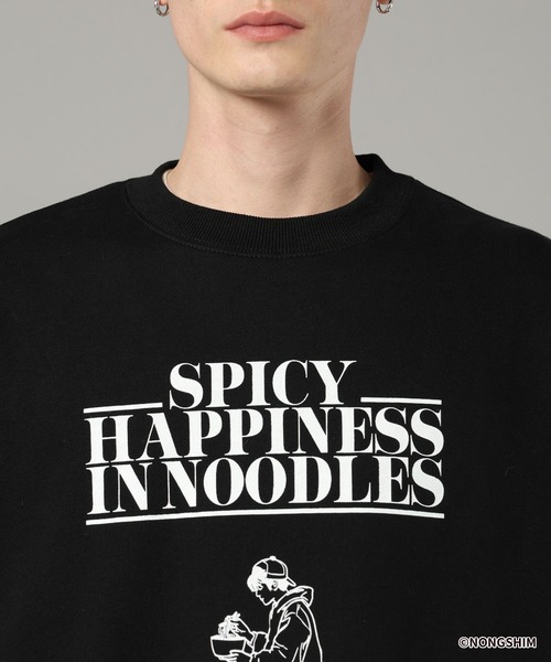 RAGEBLUE（レイジブルー）の「【辛ラーメン】コラボ/イラストスウェット（スウェット・メンズ・グレー系その他/ブラック・MEDIUM/LARGE）」の16枚目の写真