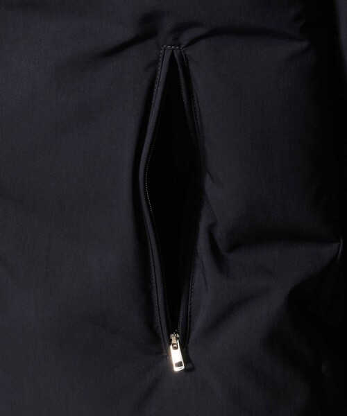 BEAUTY&YOUTH UNITED ARROWS（ビューティーアンドユースユナイテッドアローズ）の「小松マテーレ リラックス フード ダウンジャケット 700FP 撥水機能（ダウンジャケット/コート・メンズ・ネイビー/ブラック・S/M/L/XL）」の14枚目の写真