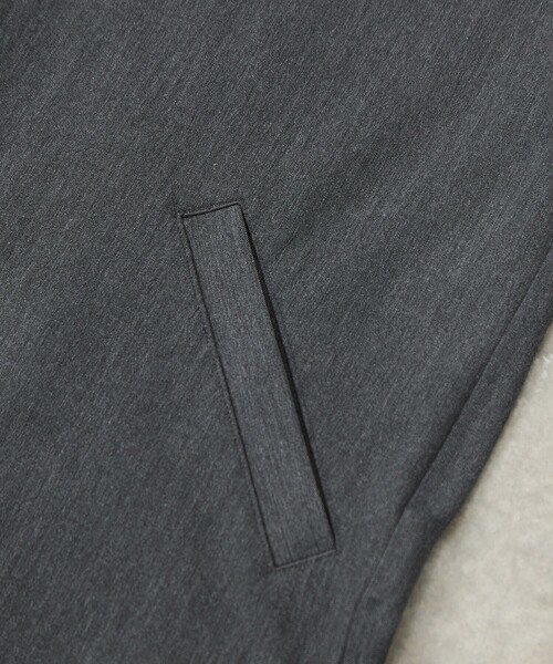 UNITED TOKYO（ユナイテッドトウキョウ）の「残りわずか！【WEB限定】アウトラスト ジップブルゾン 温度調整素材/イージーケア/ストレッチ/大人気/オフィスカジュアル/オケージョン/通勤/冬服/（ブルゾン・メンズ・ダークブラウン/ダークグレー/ブラック・1/2/3）」の17枚目の写真