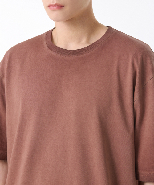 MUSINSA STANDARD（ムシンサスタンダード）の「ルナ ダイング リラックスド クルーネックTシャツ [スモークピンク]（Tシャツ/カットソー・メンズ・その他・SMALL/MEDIUM/LARGE/X-LARGE/XX-LARGE/XXX-LARGE）」の3枚目の写真