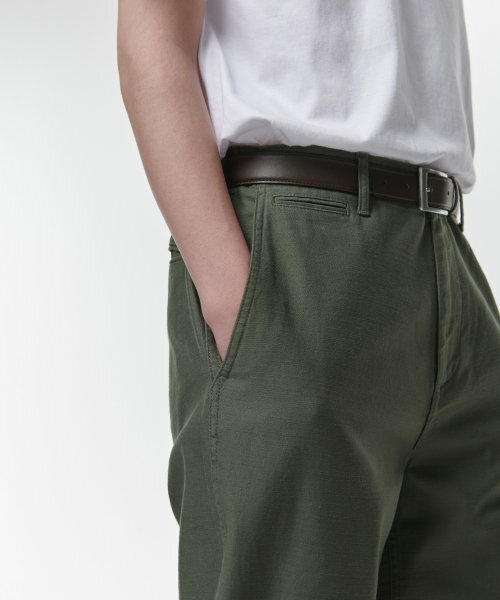 MUSINSA STANDARD（ムシンサスタンダード）の「ホワイトサテンオフィサーパンツ[カーキ]（その他パンツ・メンズ・その他・40/31/33/26/27/28/29/38/42/36/34/32/30）」の3枚目の写真