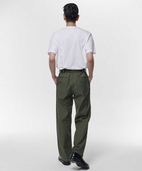 MUSINSA STANDARD（ムシンサスタンダード）の「ホワイトサテンオフィサーパンツ[カーキ]（その他パンツ・メンズ・その他・40/31/33/26/27/28/29/38/42/36/34/32/30）」の9枚目の写真