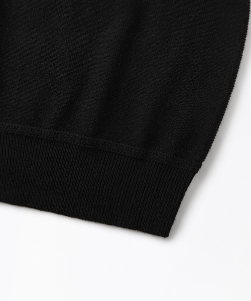 OUTSTANDING(アウトスタンディング)の「RED CROSS MOCK NECK KNIT_BLACK(ニット/セーター・メンズ・その他・MEDIUM/LARGE)」の3枚目の写真