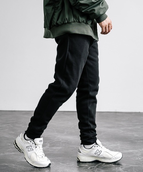 Rocky Monroe（ロッキーモンロー）の「綿タッチ裏起毛イージージョガーパンツ/コットンタッチスウェットパンツ（スウェットパンツ・メンズ・ブラック/ネイビー/グレイッシュベージュ/杢グレー/チャコール・M/L/XL）」の6枚目の写真
