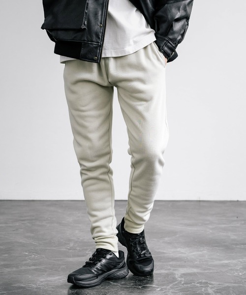 Rocky Monroe（ロッキーモンロー）の「綿タッチ裏起毛イージージョガーパンツ/コットンタッチスウェットパンツ（スウェットパンツ・メンズ・ブラック/ネイビー/グレイッシュベージュ/杢グレー/チャコール・M/L/XL）」の21枚目の写真