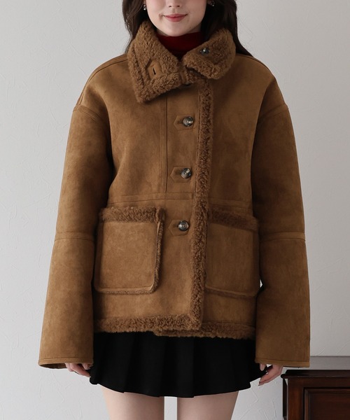 BLUEEAST（ブルーイースト）の「リバーシブルボアムートンコート（ムートンコート・レディース・キャメル/ベージュ・MEDIUM）」の18枚目の写真