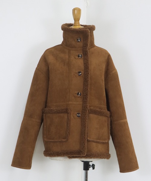 BLUEEAST（ブルーイースト）の「リバーシブルボアムートンコート（ムートンコート・レディース・キャメル/ベージュ・MEDIUM）」の22枚目の写真