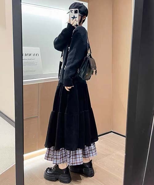 gossip!ロサンゼルス(ゴシップロサンゼルス)の「Y2K レイヤリングデザイン フリルスカート ティアードスカート(スカート・レディース・ブラック/ブラウン/グレー・FREE)」の7枚目の写真