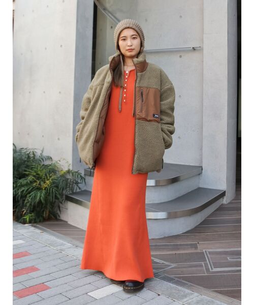 Ungrid（アングリッド）の「ヘンリーネックニットワンピース（ワンピース・レディース・ブラック/オレンジ/ライトグレー・FREE）」の13枚目の写真