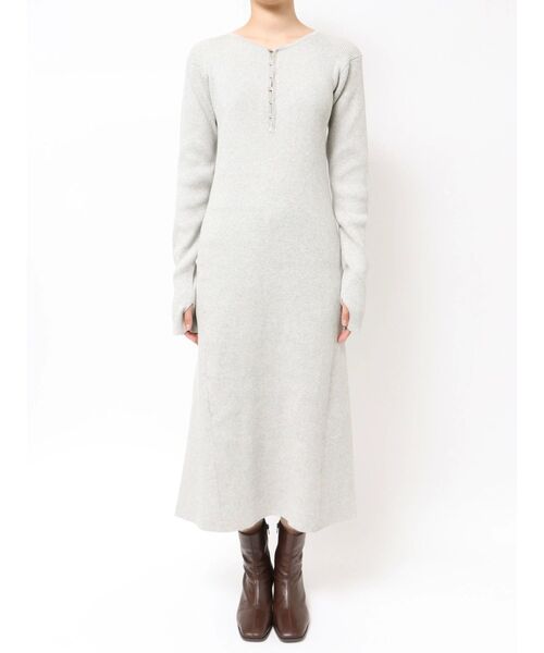 Ungrid（アングリッド）の「ヘンリーネックニットワンピース（ワンピース・レディース・ブラック/オレンジ/ライトグレー・FREE）」の19枚目の写真