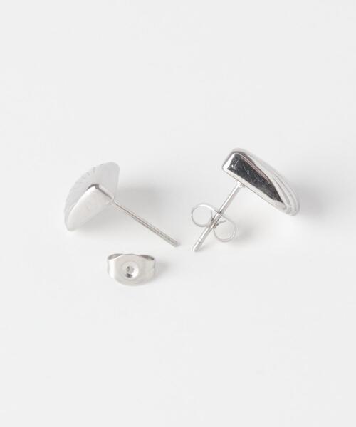 URBAN RESEARCH Sonny Label（アーバンリサーチサニーレーベル）の「ステンレスシェルモチーフピアス（ピアス（両耳用）・レディース・ゴールド/シルバー・ONE）」の5枚目の写真