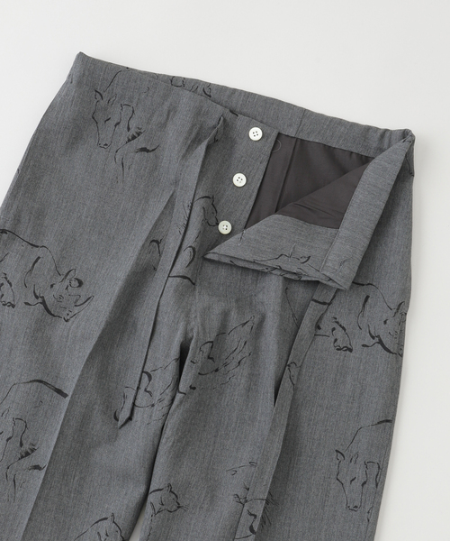 EDIFICE（エディフィス）の「OLD JOE（オールド ジョー） ORIGINAL PRINTED EASY TROUSER（スラックス・メンズ・チャコールグレー・32）」の5枚目の写真
