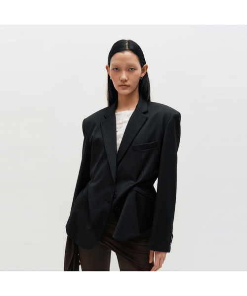 KIMZISU(キムジス)の「DOZI - PINCHED OVERSIZE TAILORED JACKET _ BLACK(テーラードジャケット・レディース・ブラック・SMALL)」の1枚目の写真