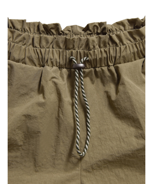 HETIT(ヘティ)の「カモナイロンストリングショーツ(カーキ)(その他パンツ・レディース・その他・SMALL/MEDIUM)」の4枚目の写真
