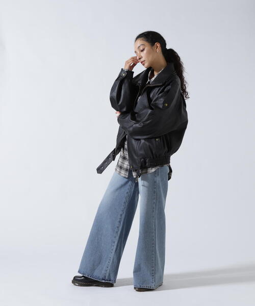 ROYAL FLASH（ロイヤルフラッシュ）の「MITSUKI/ミツキ/Ｗウエストデニムパンツ（デニムパンツ・レディース・ブルー・M/S）」の3枚目の写真