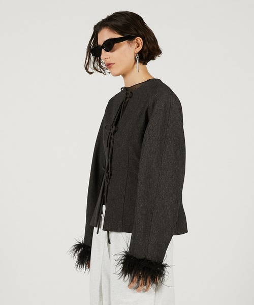 PRANK PROJECT（プランクプロジェクト）の「フェザートリムジャケット / Feather Trim Jacket（その他アウター・レディース・グレー/ブラック・FREE）」の13枚目の写真