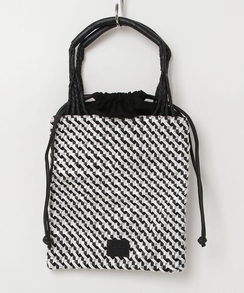 MASSIVE STORE(マッシブストア)の「【Swaraj/スワラージ】メッシュレザーTOTE(手編み)SHEEPレザー(トートバッグ・メンズ・ブラウン系その他/シルバー系その他・FREE)」の2枚目の写真