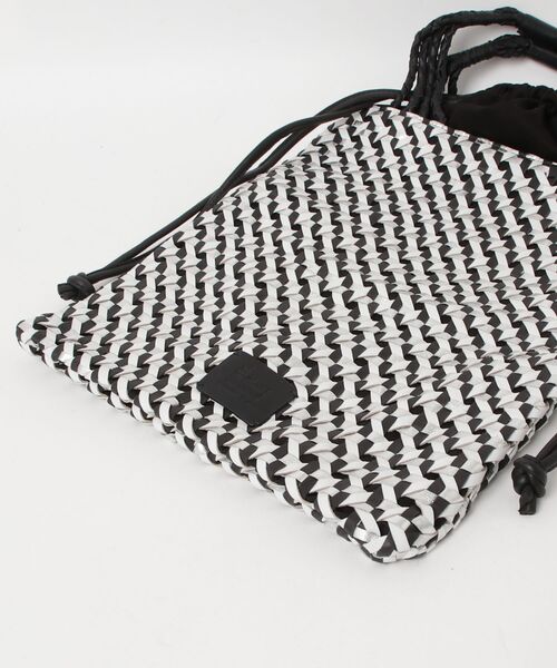MASSIVE STORE(マッシブストア)の「【Swaraj/スワラージ】メッシュレザーTOTE(手編み)SHEEPレザー(トートバッグ・メンズ・ブラウン系その他/シルバー系その他・FREE)」の4枚目の写真