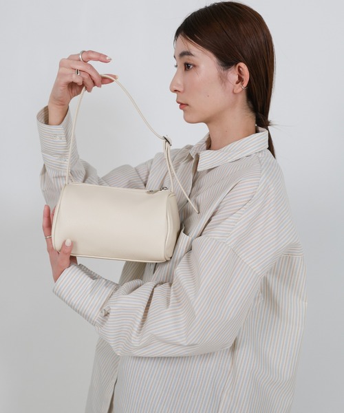 select MOCA（セレクトモカ）の「スクエアミニコロンハンドバッグ（ハンドバッグ・レディース・ブラック/アイボリー・FREE）」の7枚目の写真